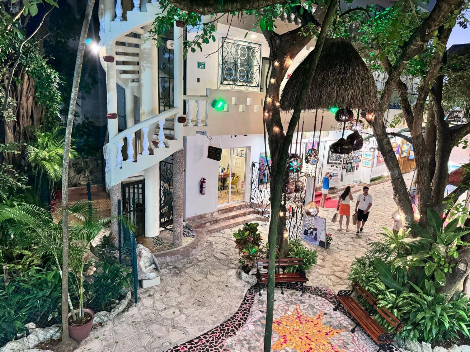 Hotel Ha Garden Gallery - 5Th Avenue プレヤデルカーメン エクステリア 写真